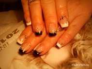 Best Nails - fekete fehér