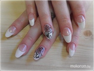 Best Nails - 1050