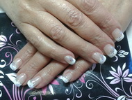 Best Nails - Évi maradt a hópihe