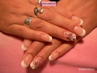 Best Nails - Francia mintás
