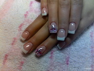 Best Nails - www apoltkezek hu