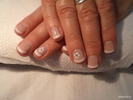 akrilvirágos francia