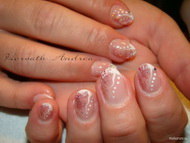 francia csillámmal és kis golyókkal