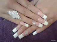 Best Nails - zselés köröm