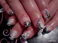 Best Nails - Betti körme a saját ötlete alapján