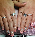 Best Nails - köves
