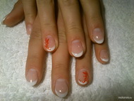 Best Nails - pirossal díszítve