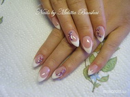 Best Nails - strasszos