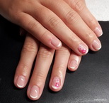 Francia géllakk pink virágokkal