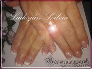 ezt építettük helyette