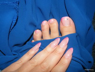 Saját zselés kézen lábon