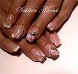 Best Nails - virágos