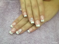 Best Nails - Kocka