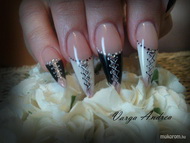 Best Nails - Fűzős