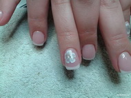 ezüst fehér egylendület virágos