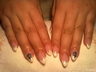 francia pillangóval