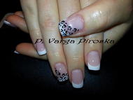 Rágott köröm utána porciból