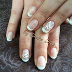 Szolid menyasszonyi köröm