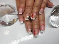Foil nail art