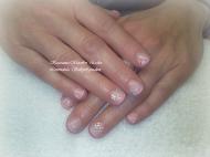 Best Nails - zselés körömerősítés