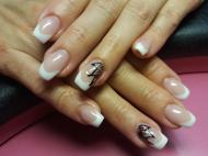 Francia sellőpikkellyel