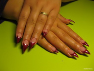 Best Nails - bordó francia