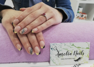 Best Nails - Manicura Francesa atrevida pero elegante