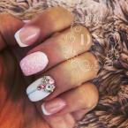 Best Nails - Love swarovski