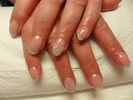 Best Nails - kicsit menyasszonyos lett