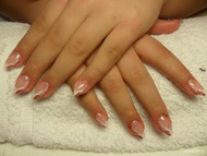 Best Nails - Adrikámnak