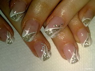 Best Nails - csillámos francia