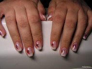 Francia egyszerű díszítéssel 3