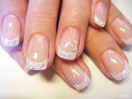 csillámos körömvég