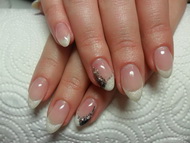 káh nélkül mert nem szereti