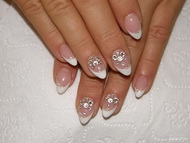 Hílda imádja a köveket