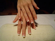 Best Nails - Zselés francia műköröm töltés után