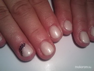 Dorina anyukájának