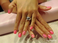 Gél lakk crystal kövekkel