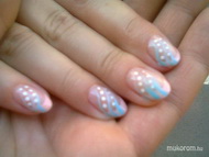 Best Nails - csíkos pöttyös gel lakk