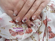 Best Nails - Virágosnak virágosat