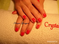 Piros gél lakkozás