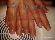 egyszerű kis gél lakk