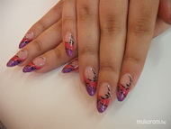 lakkzselé csillámmal és akrillal