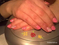 pöttyös köves gél lakk 