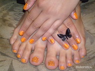 Pöttyös neon narancs Ancsinak