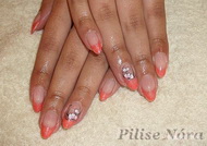 lakkzselé akrillal festve