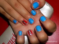 Gél lakk szegecsekkel