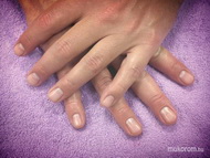 japán manikűr férfiaknak is