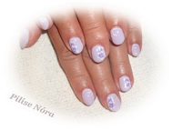 lakkzselé akrillal festve