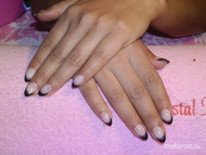 Tinának pink fekete